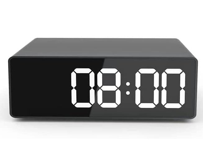 HD Wi-Fi kamera v digitálních hodinách s nočním viděním a detekcí pohybu