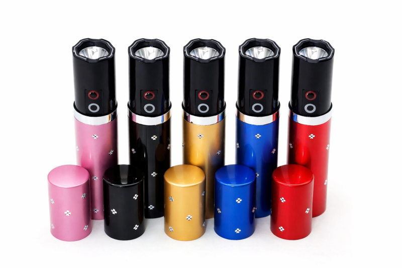 Dámský paralyzér ve tvaru rtěnky